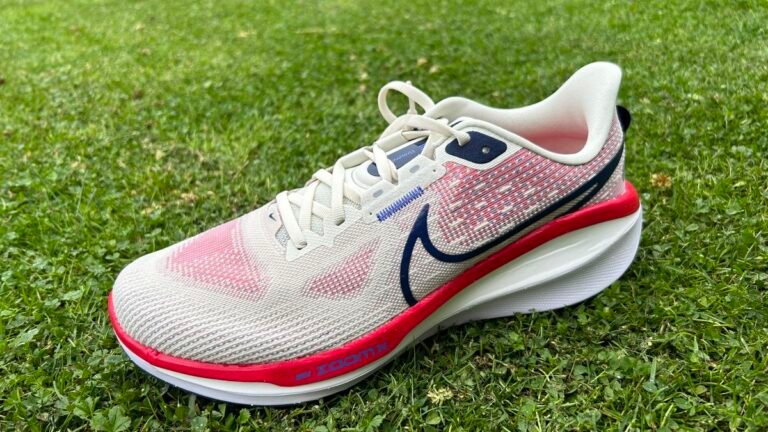 Nike Vomero 17 Review | Coach